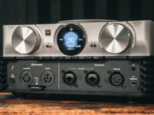 iFi Audio iCAN PHANTOM